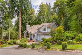 1125 Ridgewood Pl, Bellevue, WA 98027-4635