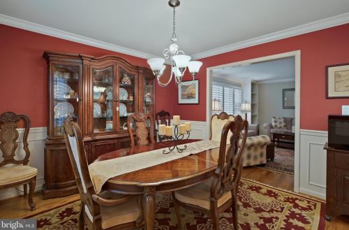 176 Berrywood Dr, Severna Park MD 21146-2033 exterior