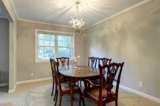 1362 Peachtree Battle Ave, Atlanta GA  30327-1424 exterior
