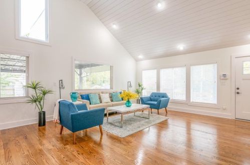 1125 Edgefield Dr, Atlanta GA  30310-3716 exterior