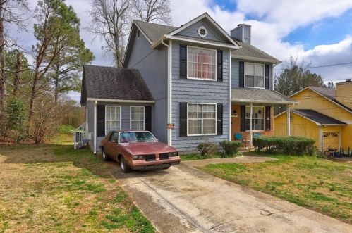 6786 Bent Crk Dr, Rex GA 30273-2100 exterior