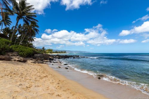 61134 Punalau Pl, Haleiwa, HI 96712-1352