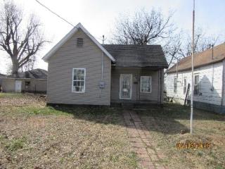 808 5th St, Bargerville, IL 62960-2308