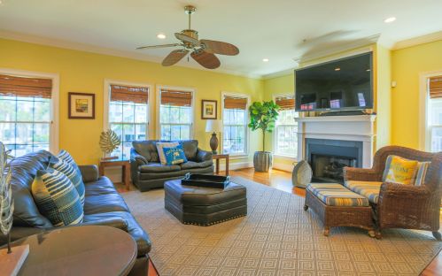 9 J C Long Blvd, Isle Of Palms, SC 29451-2216