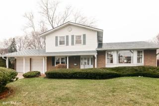 1258 Sanborn Dr, Palatine, IL 60074-7242