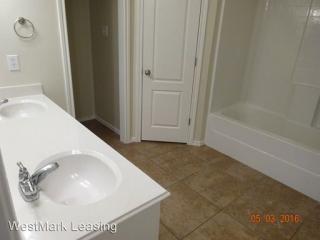 1517 Westminister Ave, Wolfforth TX  79382-3300 exterior