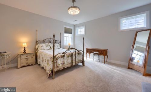 412 Constitution Dr, Ephrata PA  17522 exterior