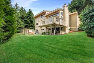 1609 217th Pl, Redmond, WA 98074-4111