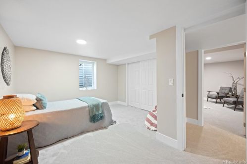 7330 Syracuse Ct, Englewood CO  80112-1749 exterior