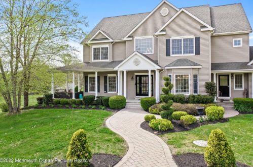 110 Meirs Rd, Upper Freehold Township, NJ 08514-1611