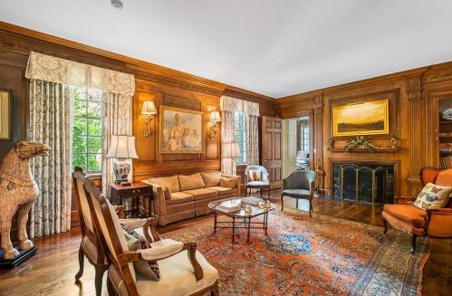 10 Habersham Way, Atlanta GA  30305-2800 exterior