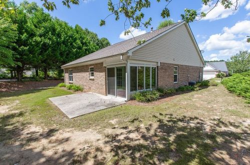 198 Lakeview Bend Cir, Jefferson GA  30549-7058 exterior