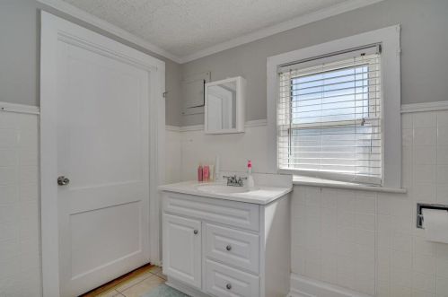 236 Grace Hurst Rd, Burnettown SC  29851-2009 exterior