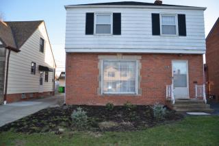 4188 Hinsdale Rd, Cleveland OH  44121-2704 exterior