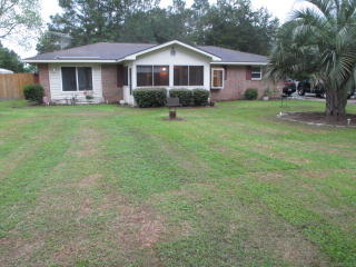 242 Christopher Ave, Whigham, GA 39897-2153