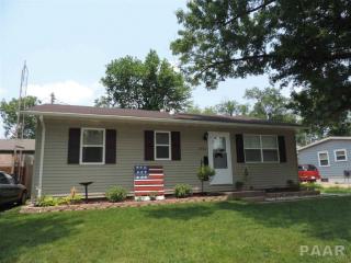 1403 Jefferson St, Pekin IL  61554-1824 exterior