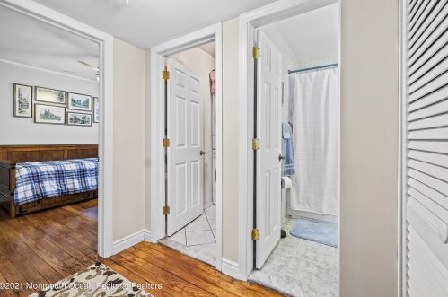 44 Belshaw Ave, Tinton Falls NJ 07724-2939 exterior