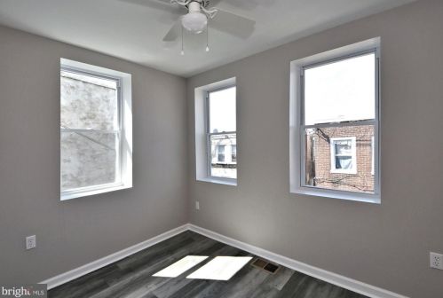 328 61 St, Philadelphia PA 19142-3402 exterior