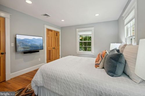 104 Elm Ave, Silver Spring MD  20912-4628 exterior