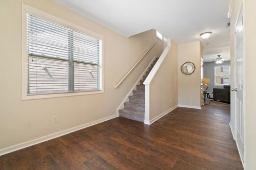 421 Fernbay Dr, Atlanta GA  30331-8957 exterior