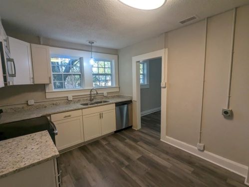 830 Gordon Ave, Albany, GA 31701-3007