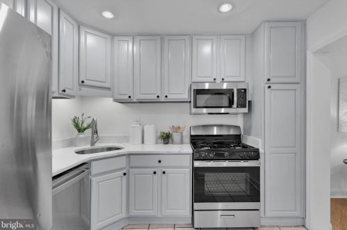 1602 Brisbane St, Silver Spring MD 20902-4039 exterior