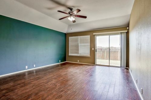 8232 Rnch Hand Trl, Fort Worth TX  76131-5365 exterior