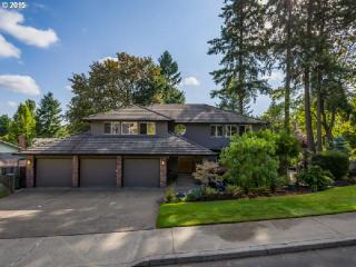 10801 33rd Ave, Vancouver, WA 98686-3913