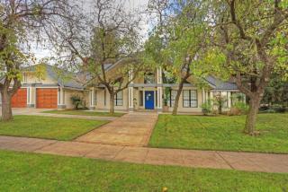 8526 Colfax Ave, Fresno, CA 93720-1518