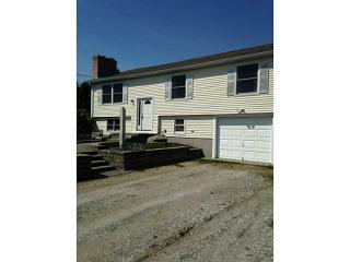 80 Cherokee Dr, Portsmouth, RI 02871-2910