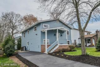 302 Newman Ct, Dulles, VA 20164-2528