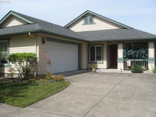 5457 Jeffrey Way, Eugene, OR 97402-7543