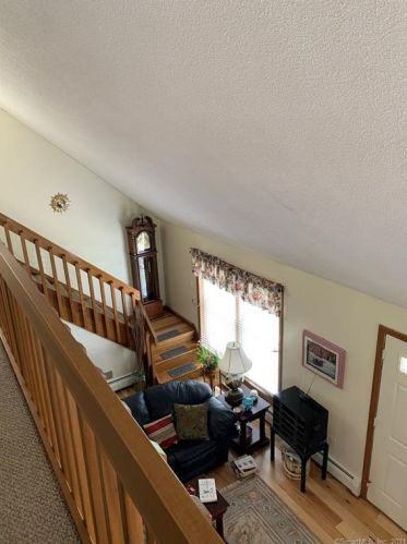 126 Green Hollow Rd, Killingly CT  06239-3700 exterior