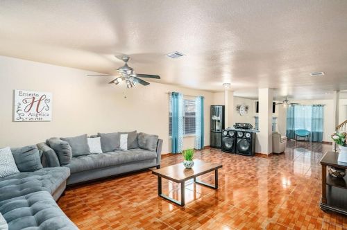 348 Allenwood Dr, Fort Worth, TX 76134-5355