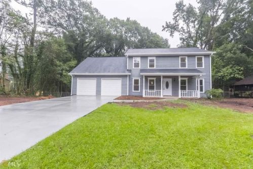 1420 Stoneleigh Hill Rd, Lithonia, GA 30058-5649
