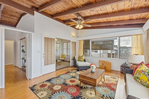 1441 Ainapua St, Honolulu, HI 96819-1624