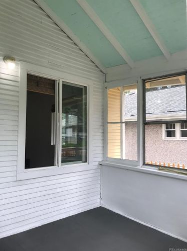 2524 Gray St, Denver, CO 80214-1143