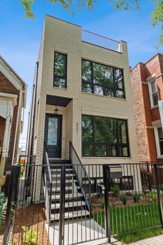 2331 Montana St, Chicago, IL 60647-2008