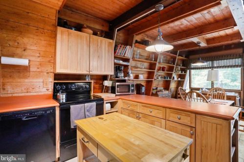 85 Audubon Rd, Hedgesville WV exterior