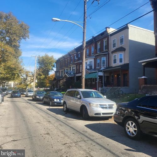 3637 21st St, Philadelphia, PA 19140-3926