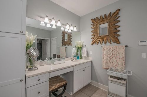 1704 Virginia Pl, Fort Worth TX  76107-2434 exterior