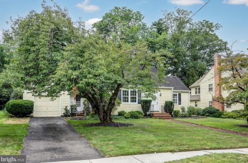 340 Bellevue Ave, Tavistock, NJ 08033-3854
