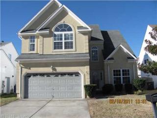 521 Windward Dr, Chesapeake, VA 23320-3195