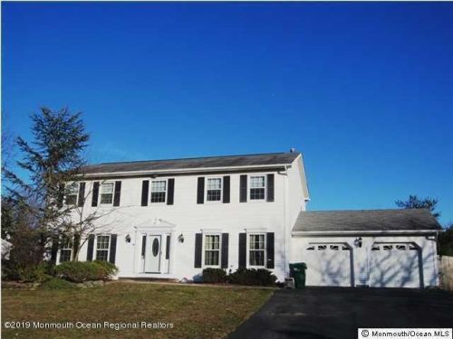 42 Hickory Hill Rd, Jackson Twp, NJ 08527-1748