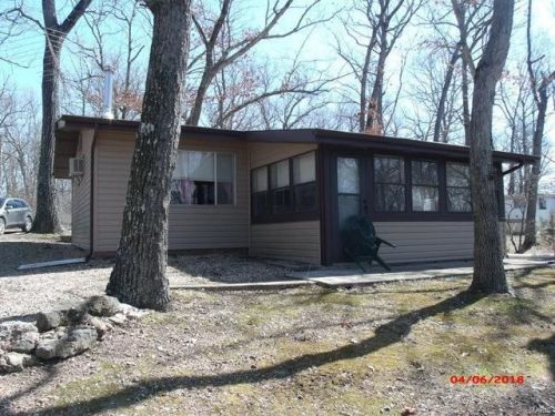 421 Skeeter Hollow Rd, Gerald, MO 63037-3132