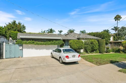5545 Calhoun Ave, Van Nuys, CA 91401-4916