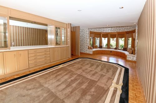 601 Chardonnay Rdg, Cincinnati OH 45226-1732 exterior