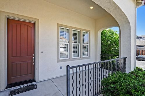 285 Yellow Rose Cir, Oakley, CA 94561-2212