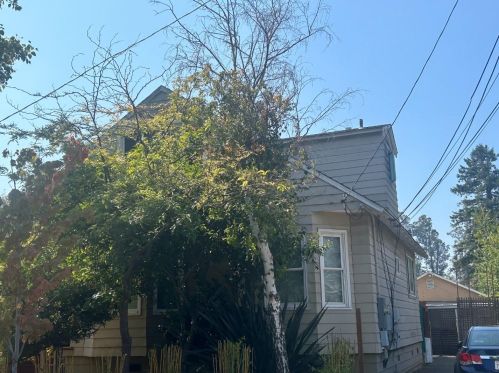 739 Laurel Ave, Burlingame, CA 94010-2713