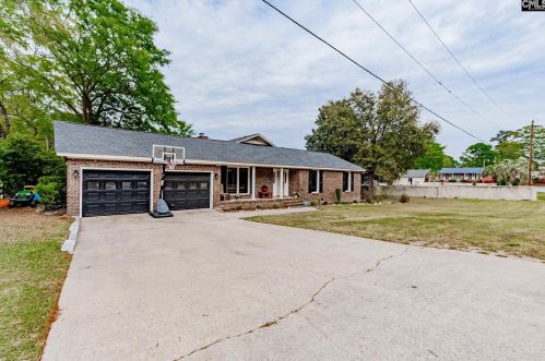 106 Linnet Dr, Cayce-West Columbia, SC 29169-4736